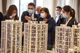 拆迁要全面叫停？明确了：2025年起，超过20年的房子将统一处理？图片