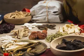 一碗补肾活血汤，专治腰突、下肢麻木图片