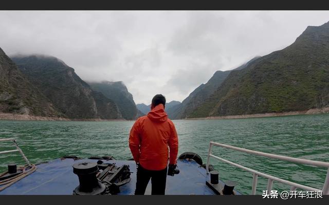 公交船游三峡，最有烟火气的游玩攻略