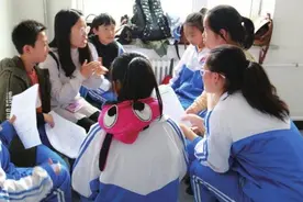 高中老师吐槽，“物化捆绑”让高考选科名存实亡，有效选项并不多图片