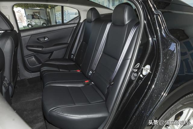 新车｜售价12.39万元，2026款东风日产轩逸真心版到店，取消备胎