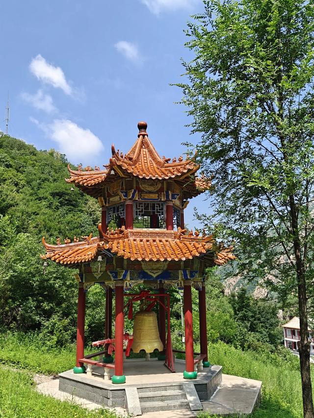 张家口深山藏古寺，景美人不知