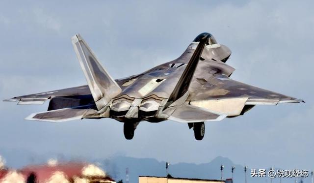 美又一架隐形无人机！美企：能“颠覆未来空战”，专克中国六代机