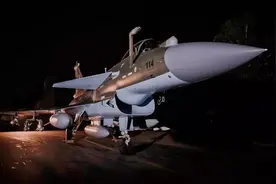 是中国空军的“脊梁”？美国都赞不绝口的J-10C，竟采用了黑科技图片