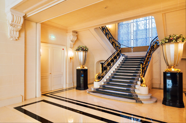 超越五星的极致奢华，我住到了