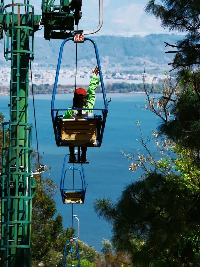 比大理浪漫！比昆明更近！高铁直达阳光小城，2万株蓝花楹美疯！观海登山，美食吃到爽！