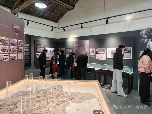 长兴县校徽博物馆:一枚小校徽，百年长兴教育史