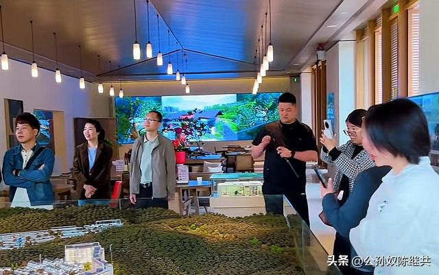 心乡谷国际营地，客流红火人欢喜：心花怒放自然疗愈，体验寻觅！