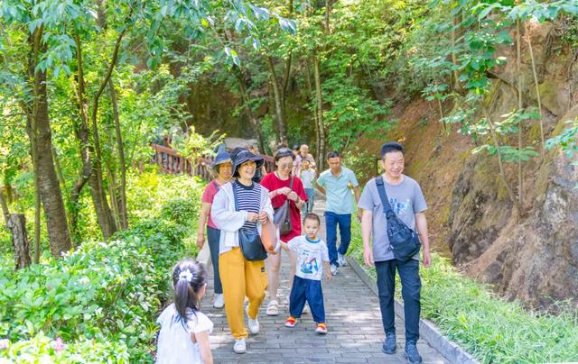 天气热了 来米易吧 一键切换清凉模式！