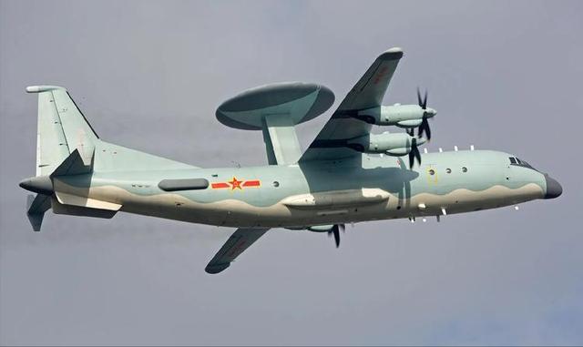 12架日机实弹起飞，直扑辽宁号？美媒直接报丧：被解放军全面碾压