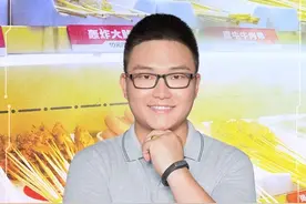 北京小伙卖炸串，年入20个亿图片