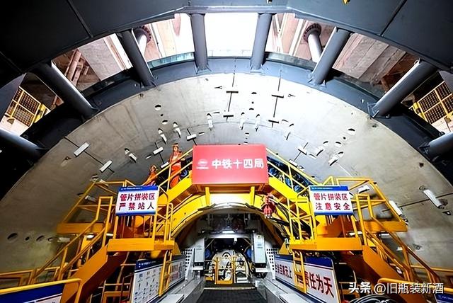 外国专家：中国又开始“反人类操作”！耗资125亿把高速搬到地下