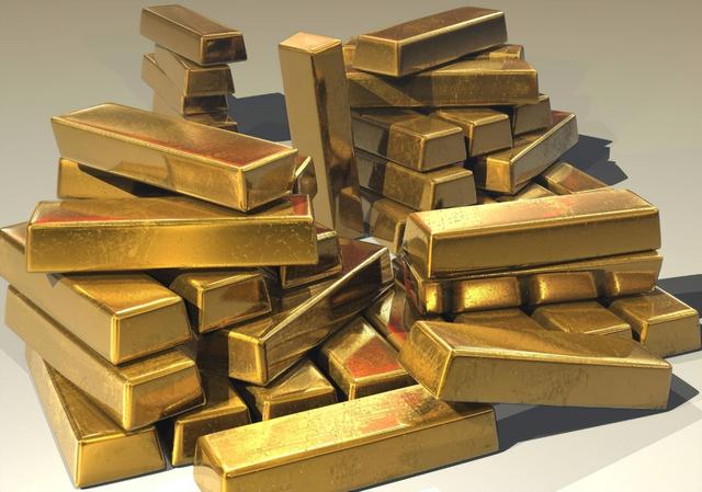 中国持续囤积黄金，美元主导地位出现裂缝，世界正在悄悄换规则
