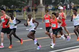 丑闻！肯尼亚名将承认在北京半马赛放水：出于“友谊”让何杰夺冠图片