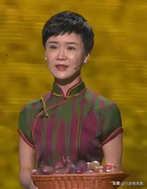 演都不演了！贺娇龙离世仅9天，离谱的事出现，吴京	、成龙都遭殃