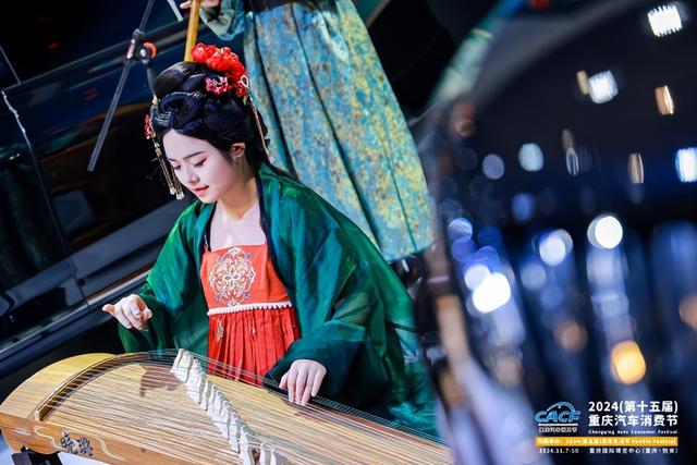 收下这份「活动攻略」，本周末晒太阳、遛娃、逛吃巴适惨！