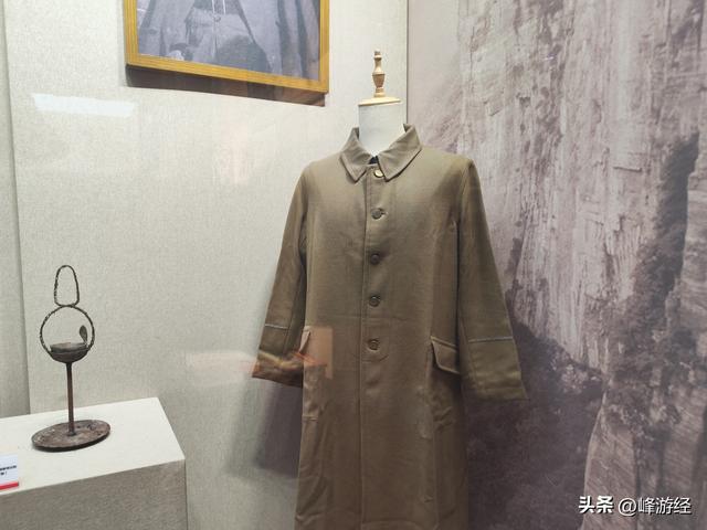 访晋冀鲁豫革命纪念园，瞻仰左权将军墓，铭记为国捐躯的民族英雄