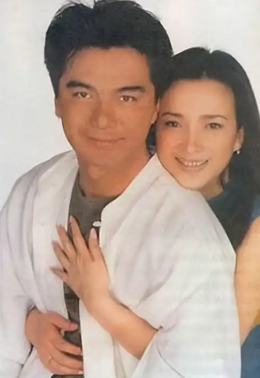 何晴离世3天，才发现她与许亚军儿子名字暗藏深意，字字都有来头