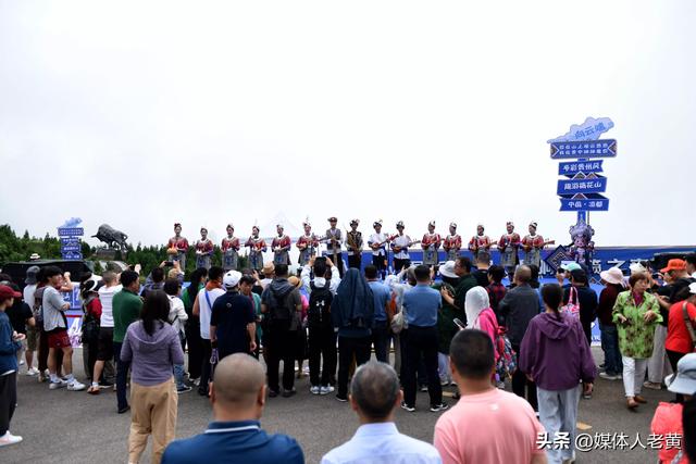 六盘水梅花山开启"童话+非遗"避暑季奇幻之旅