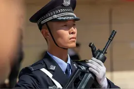 2024年山西警察学院提前批录取卷破了天图片