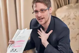 12年前，那个美国抓捕未果，入籍俄罗斯的斯诺登，如今过得怎样？图片