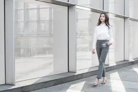 与已婚女性肢体接触的十大禁忌：尊重与分寸的关键图片
