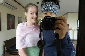 我70后大连人，白人老婆在非洲生孩子，护士掉包竟塞给我一个黑孩图片