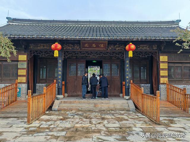 闲逛菏泽市老城曹州。这里的慎思园成了婚纱照的网红天堂了