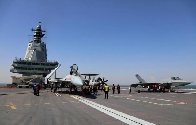 福建舰入列在即！中国海军即将迈入三航母时代