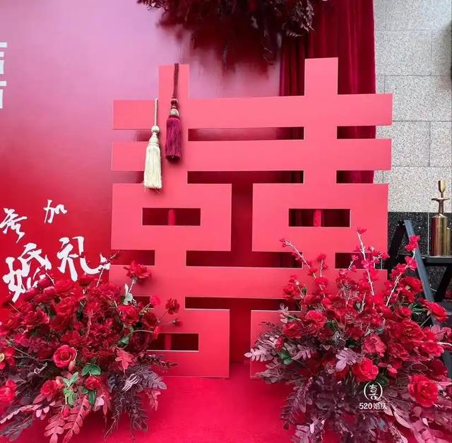 拦婚车索要50条香烟的3人，已社会性死亡，结局舒适，评论区炸锅