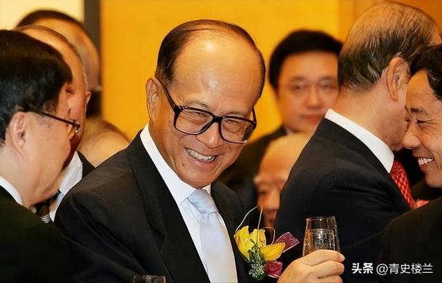 香港富豪：向美国捐1亿，又给大陆捐500亿，竟被李嘉诚“威胁”