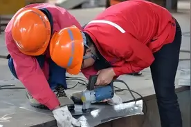 铆工是做什么的？工资待遇如何？图片