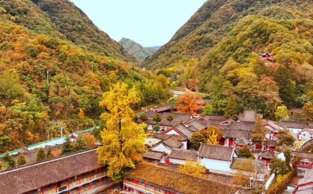 陕西人口第二少的小城，却有秦岭最浓郁的秋天，11月去刚刚好