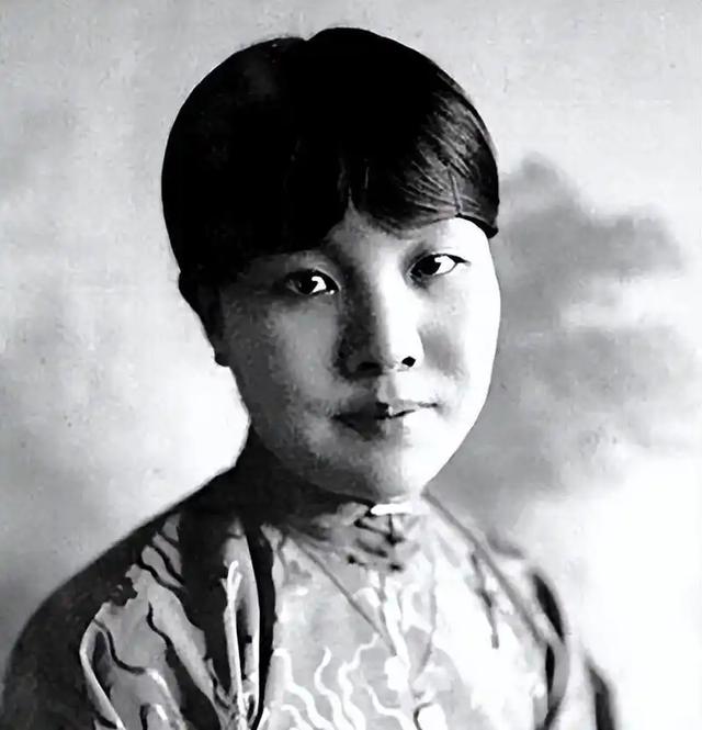 首次披露！林徽因私人书信里，揭开被误读的建筑师人生