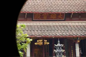 佛教有“酒戒”，没有“烟”戒，佛弟子可以抽烟吗？图片