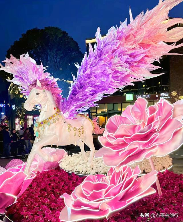 成都免费灯会，亮灯了，流光溢彩，超级漂亮，一派年味！