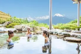 日本最值得去的十大温泉图片