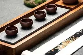 人过五十，糊涂也好，清醒也罢，大势已去，啥事也别当回事就好图片