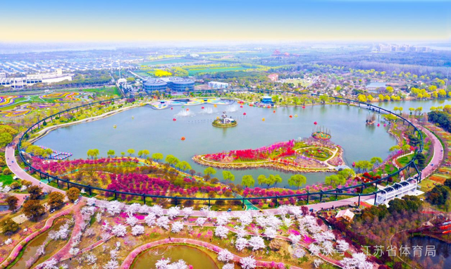 2025国庆假期体育旅游攻略：18个好去处，承包你的黄金周！