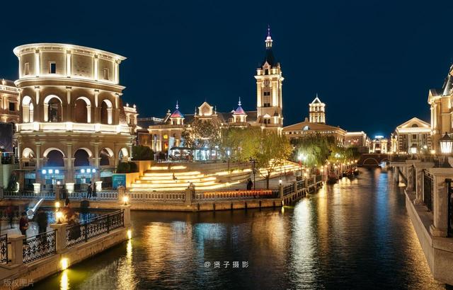 三亚和大连，一个最南一个最北的海滨城市，实话实说差别确实 很大
