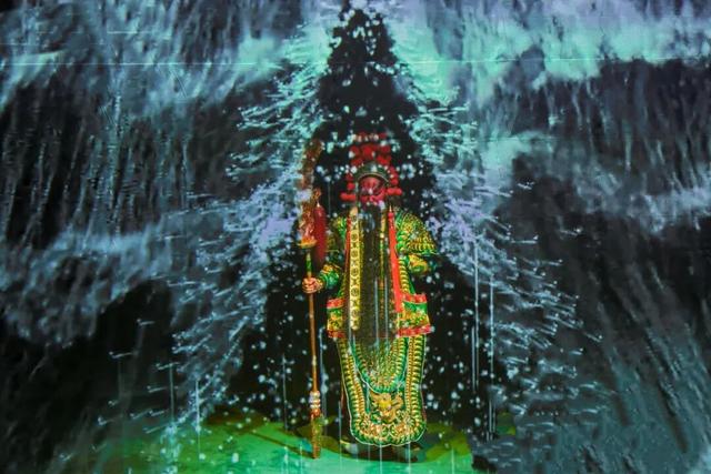 雪落下，夜未央！夜京城如何“火力全开”？