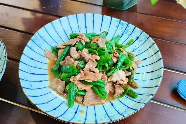 老两口晚餐3个菜，15分钟上桌，比肉还好吃！网友：立刻跟上！