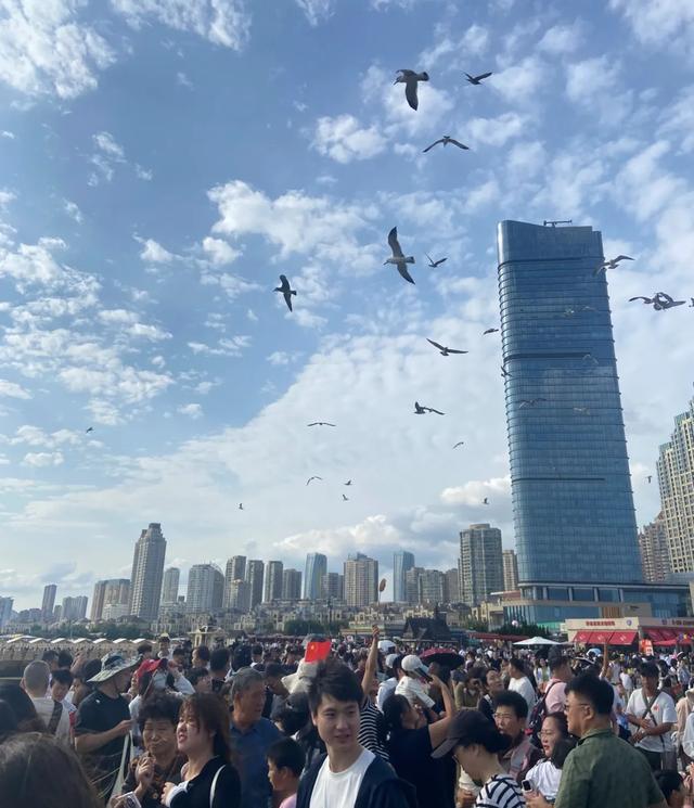 我是上海人，国庆第一天杀到大连，结果被这座北方城市惊到了！
