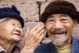 老爷子再婚记图片