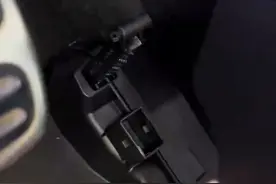 蔚来回应新车电门踏板故障：系外力导致机械结构脱出，未发生断裂图片