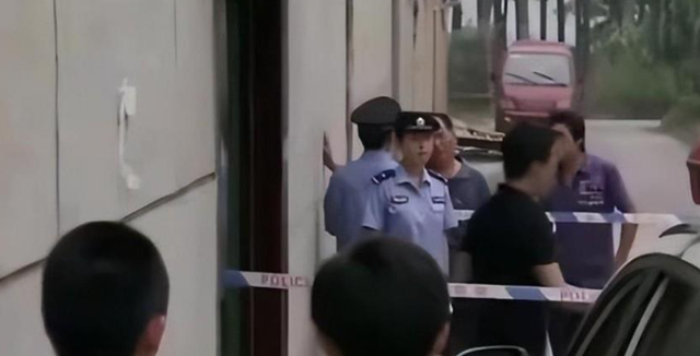 河北一家5口惨遭灭门！父亲被割喉，最小孩子3岁，凶手竟是他干爹