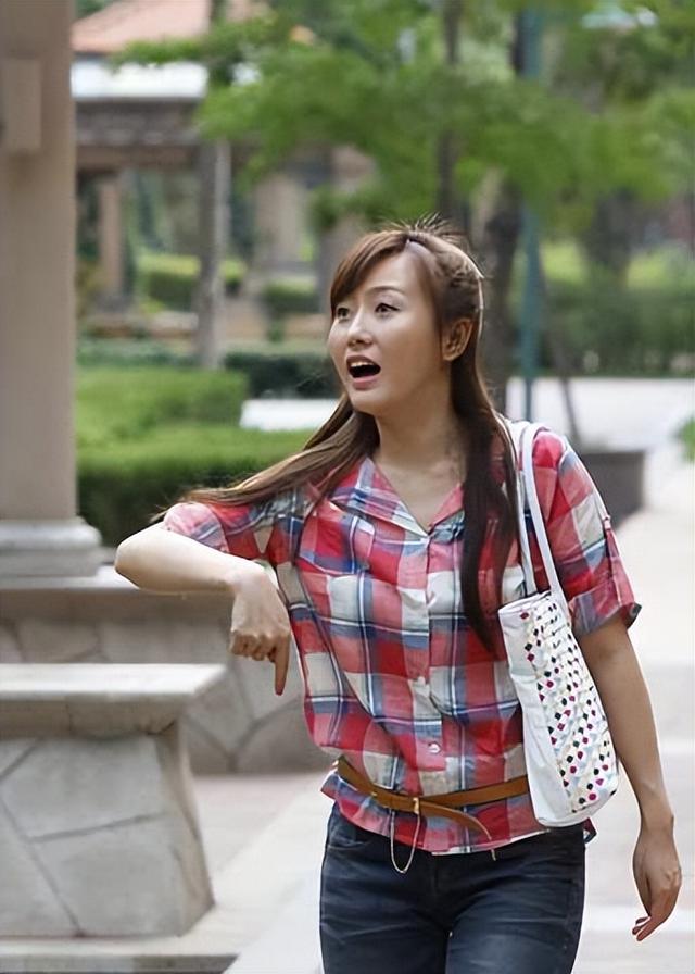 钱再多有什么用？68岁千万身家的潘长江，还是要为42岁女儿操碎心