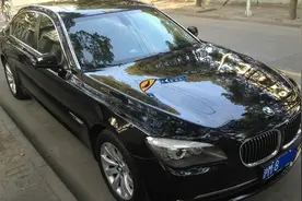 12年前200万购入的宝马740Li，如今还能值多少钱？估价让人难接受图片