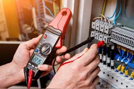 灯忽闪忽闪像闹鬼？别怕！学会“三步断案法”自己动手轻松修好！图片