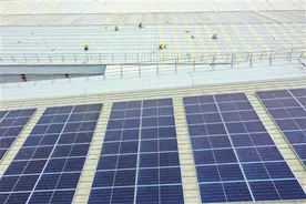 江苏泗阳：鼓励企业推进屋顶光伏发电项目（图片新闻）图片